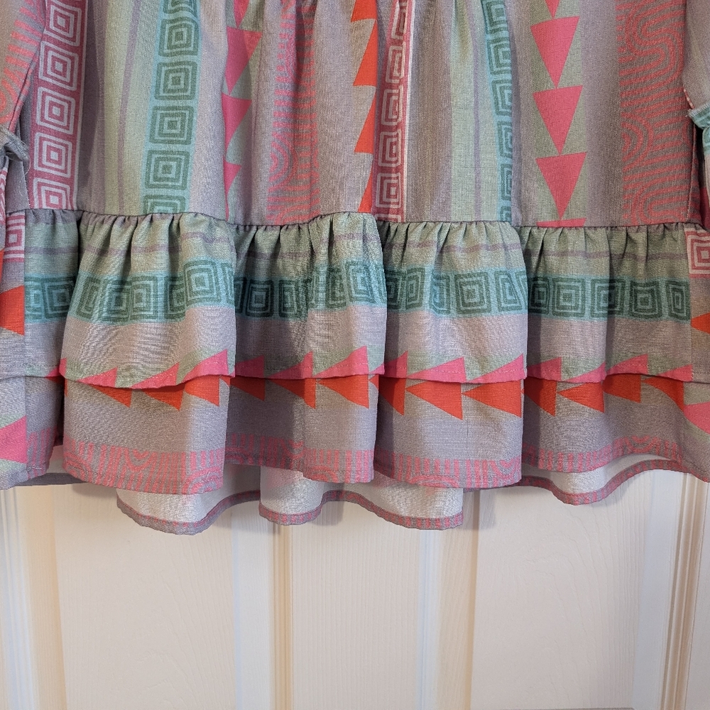 Colorful Geometric Patterned Peplum Blouse Size M - Picture 4 of 8